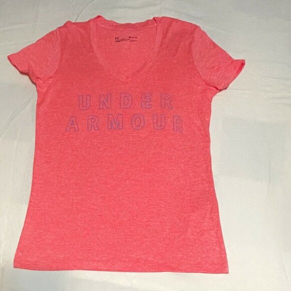 **BACK TO SCHOOL** Bundel of 3 Women's Under Armour S/S Shirts Sz Small **EUC** - Picture 2 of 4